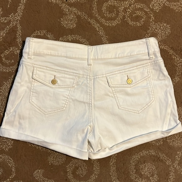 NY&Co cuffed off-white jeans shorts. Sz 12 - Picture 5 of 7